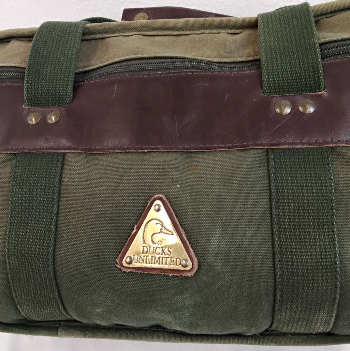 Boyt Duffle Bag Leather & Green Canvas Ducks Unlimited Added #Z4984