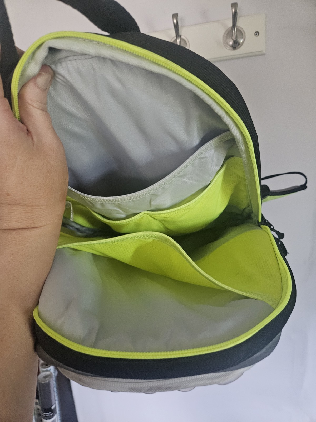 Nike Air Max Bubble Backpack School Black Grey Volt 17L FN3533-060