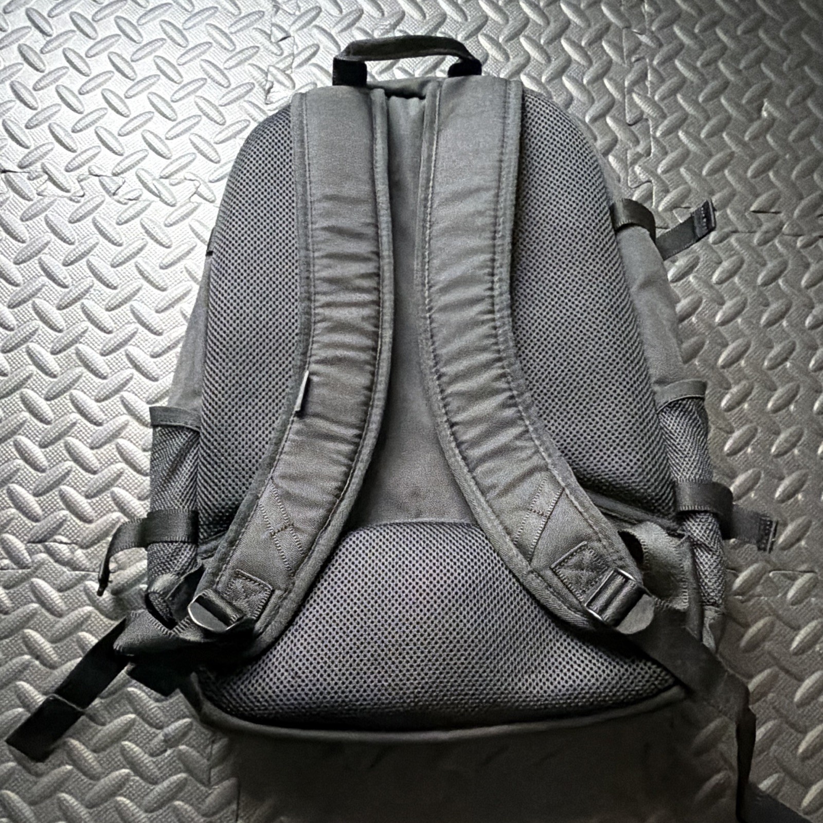 Converse All Star Large Black Backpack Padded Adjustable Straps Zip Buckle