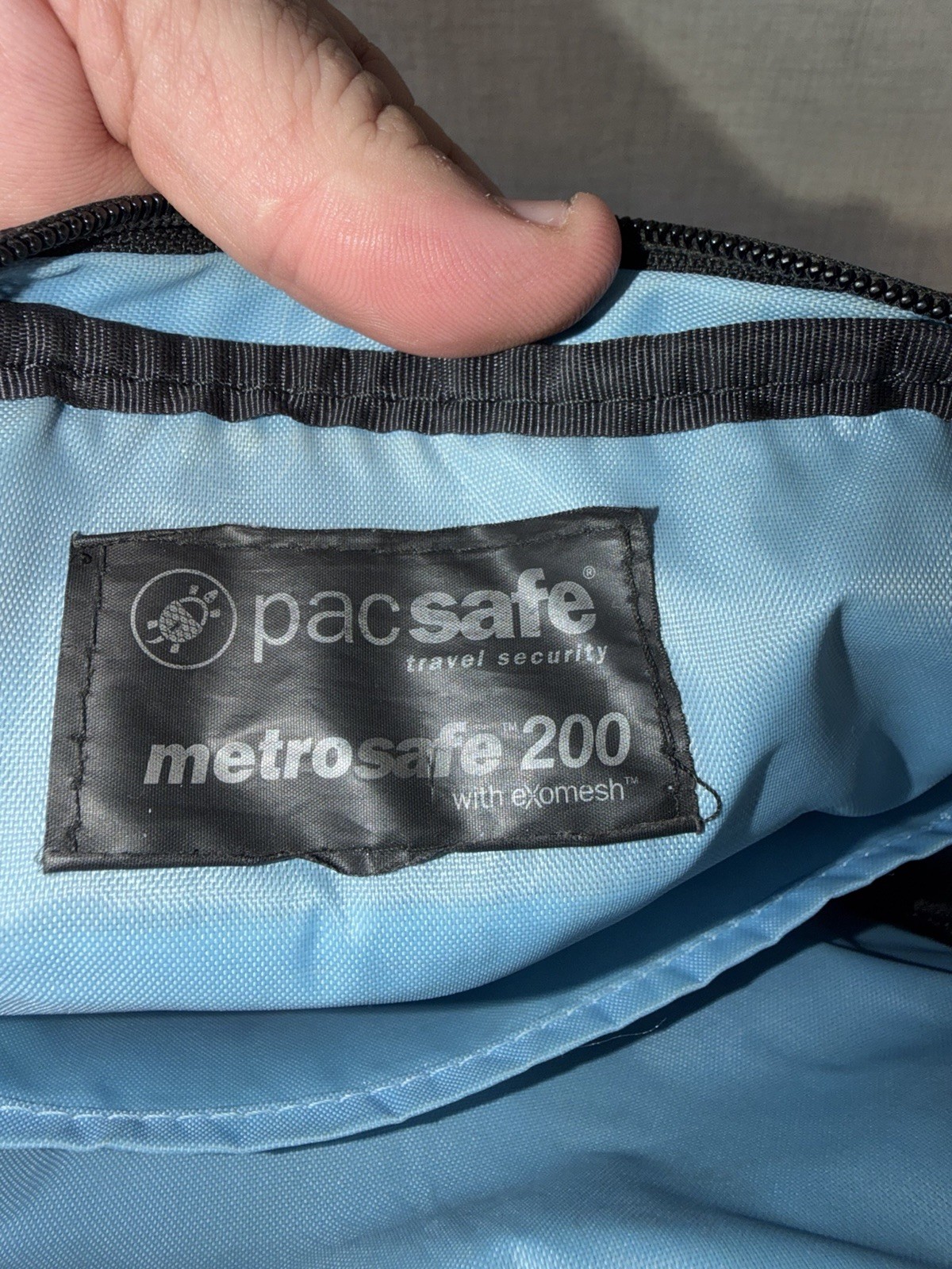 PacSafe Travel Security Metrosafe 200 Anti Theft Gear Crossbody Bag Brown PB008