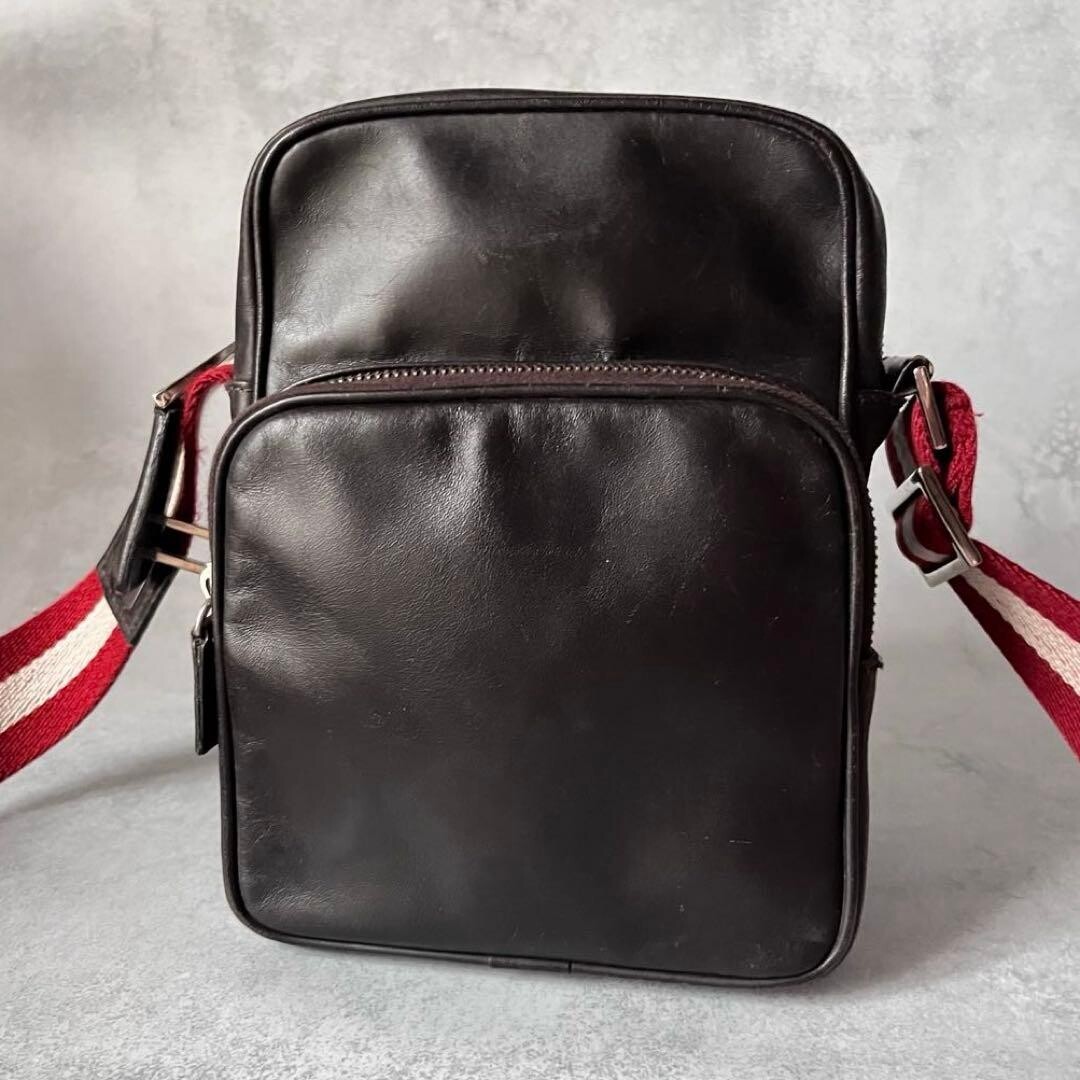 Bally Brown Leather Trainspotting Shoulder Bag Men Zip Vintage Crossbody 16cm