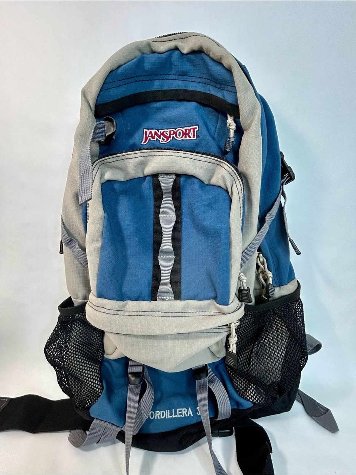 Vintage Jansport Cordillera Backpack, Y2K Technical Daypack in Blue and Grey