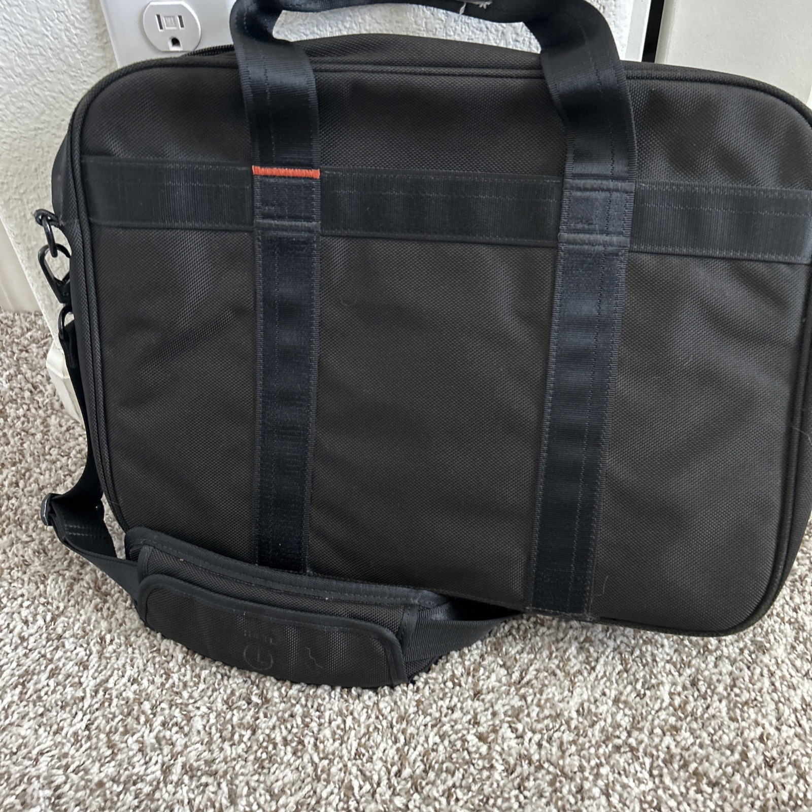 Tumi T-Tech Essential Gear Laptop / Breifcase,Messenger Bag Shoulder Strap