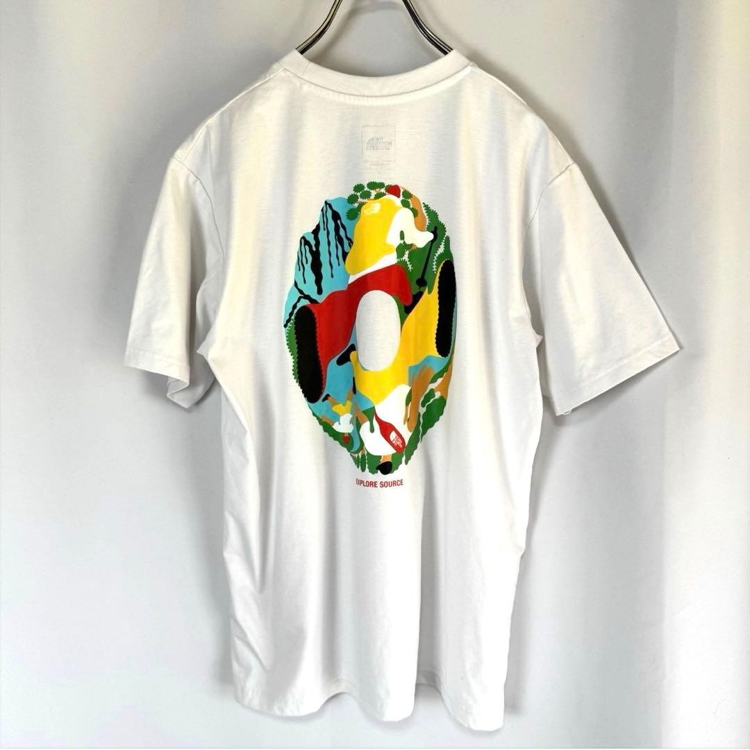 THE NORTH FACE White Backprint T Shirt M Size Short Sleeve Classic Everyday