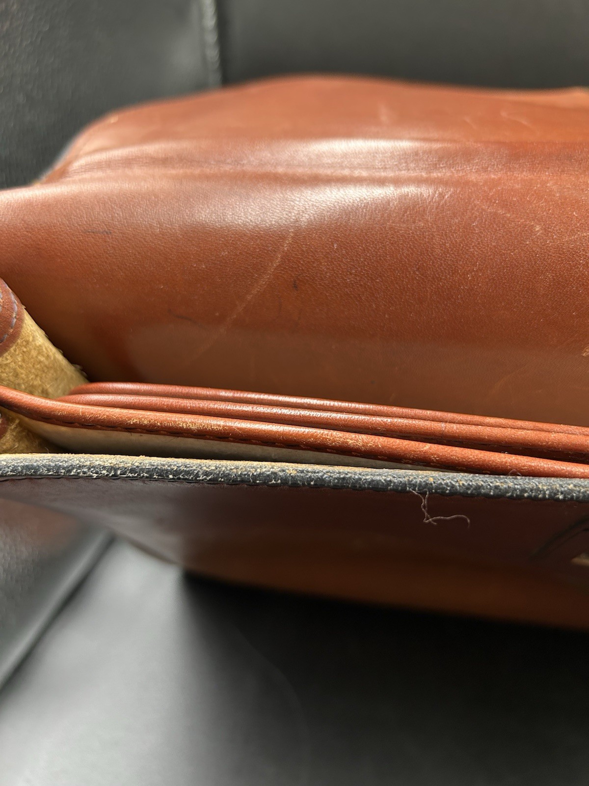 VTG Schlesinger Lawyers Briefcase Casesetter California Saddle Leather 70’s Read