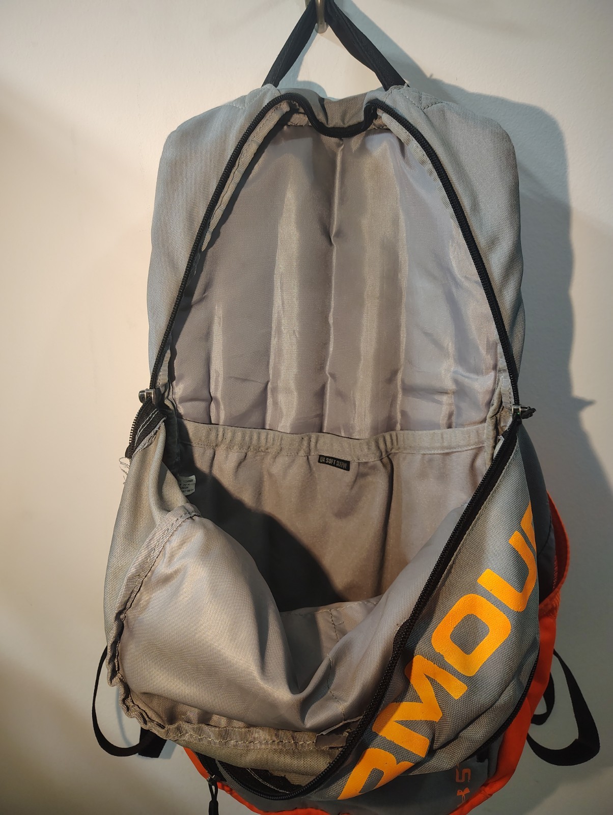 Under Armour X Storm Heatgear Orange Grey Large Size Strap Backpack GUC