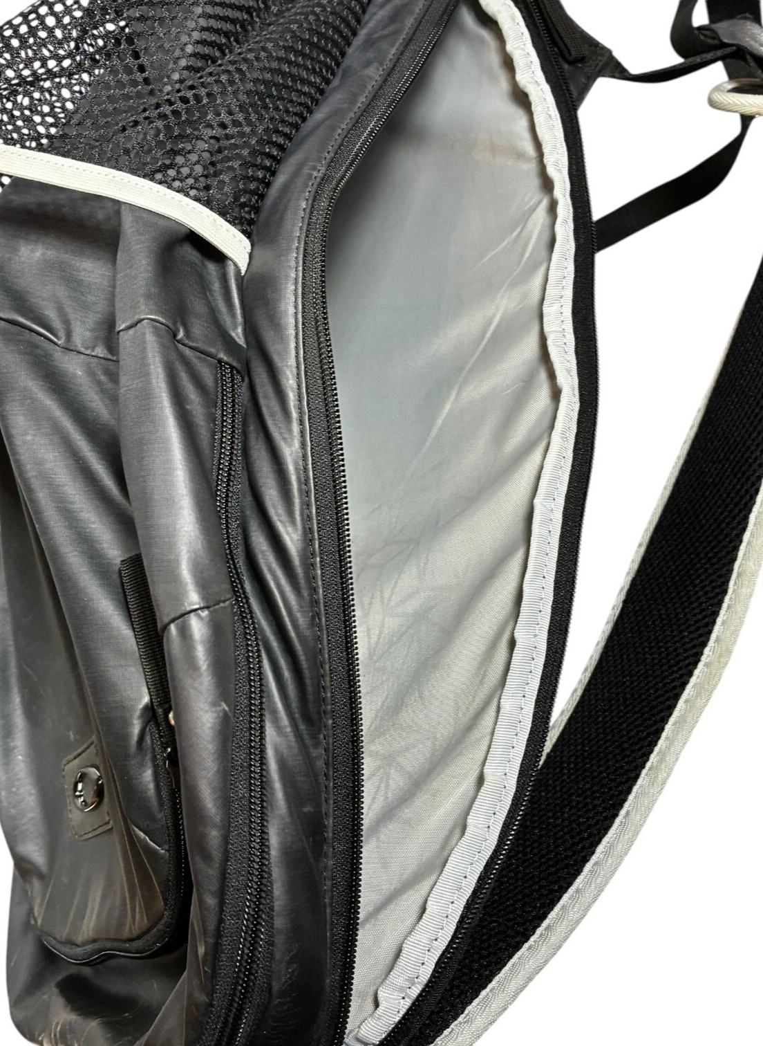 Oakley 23L Performance Coated Back Pack Backpack Jet Black One Size