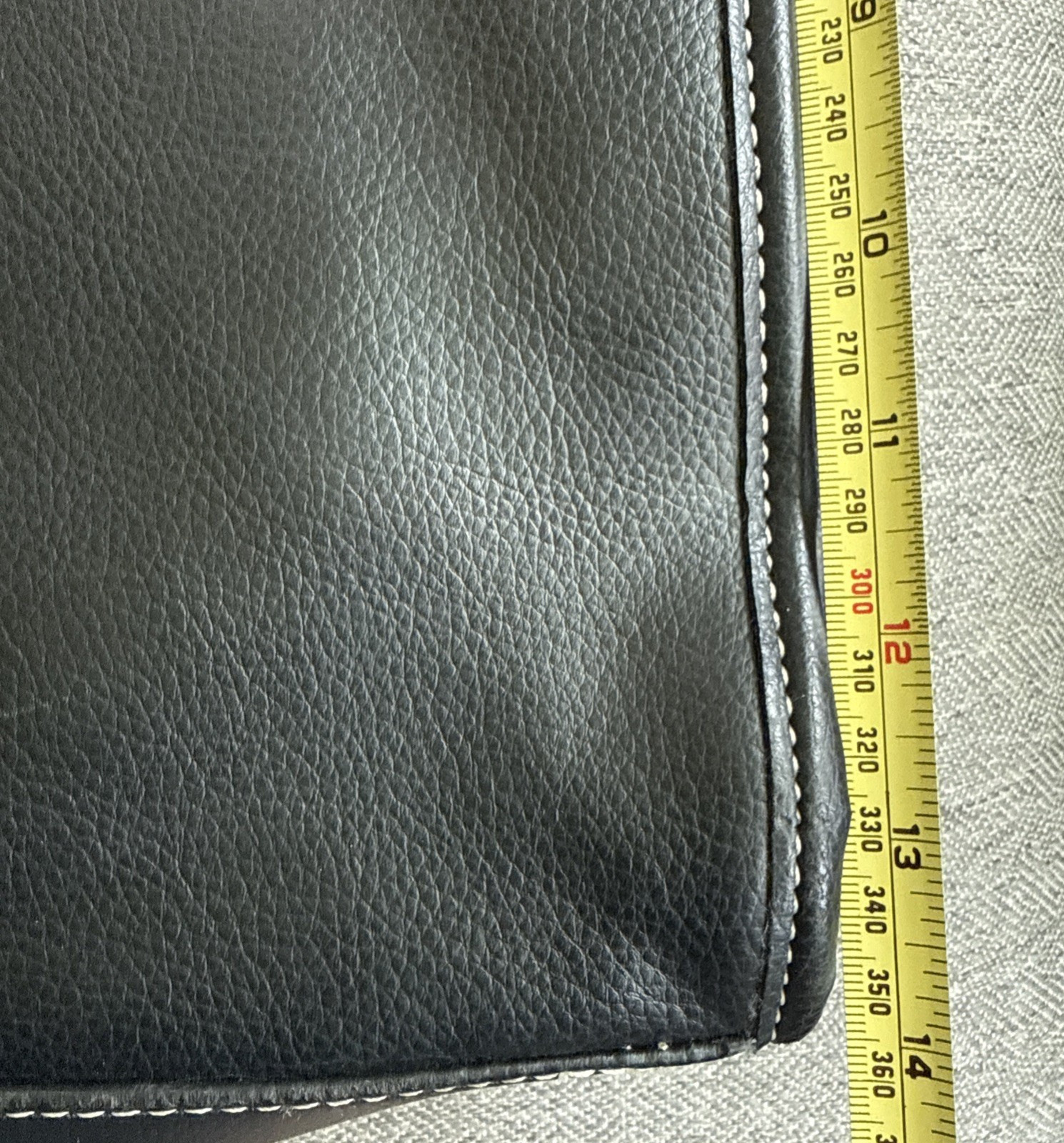 Kenneth Cole Reaction Black Messenger Bag Laptop Work Briefcase Tech Satchel EXC