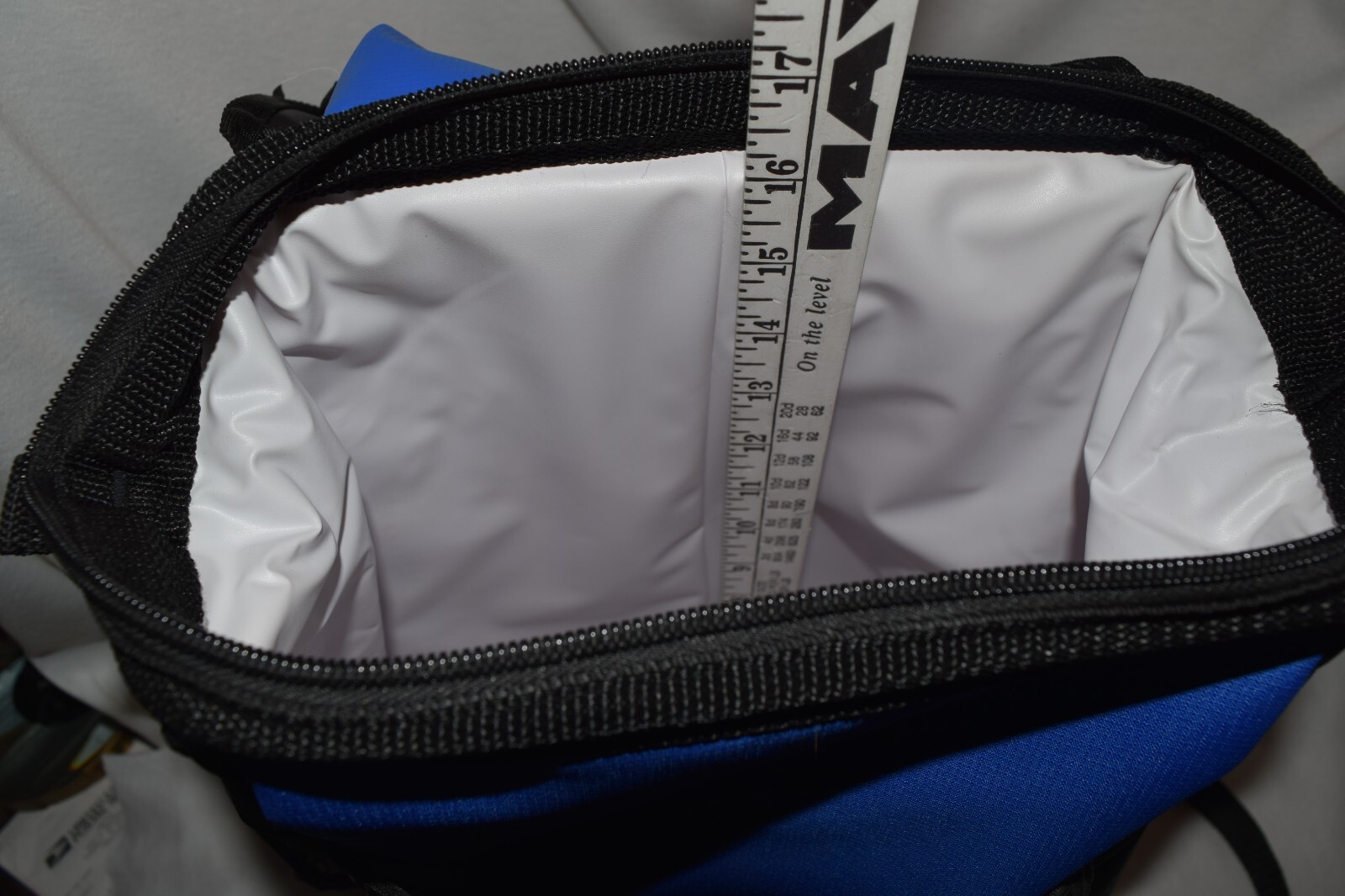 Leeds KPMG Blue Insulated Backpack ASI: 66887 Excellent Condition