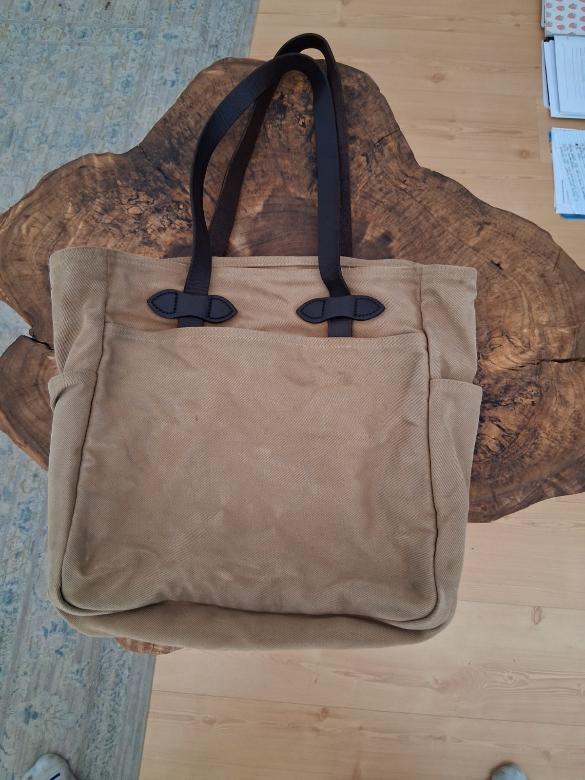 Filson Men’s 260 Tote Bag Tan Rugged Twill Cotton Canvas with Bridle Leather