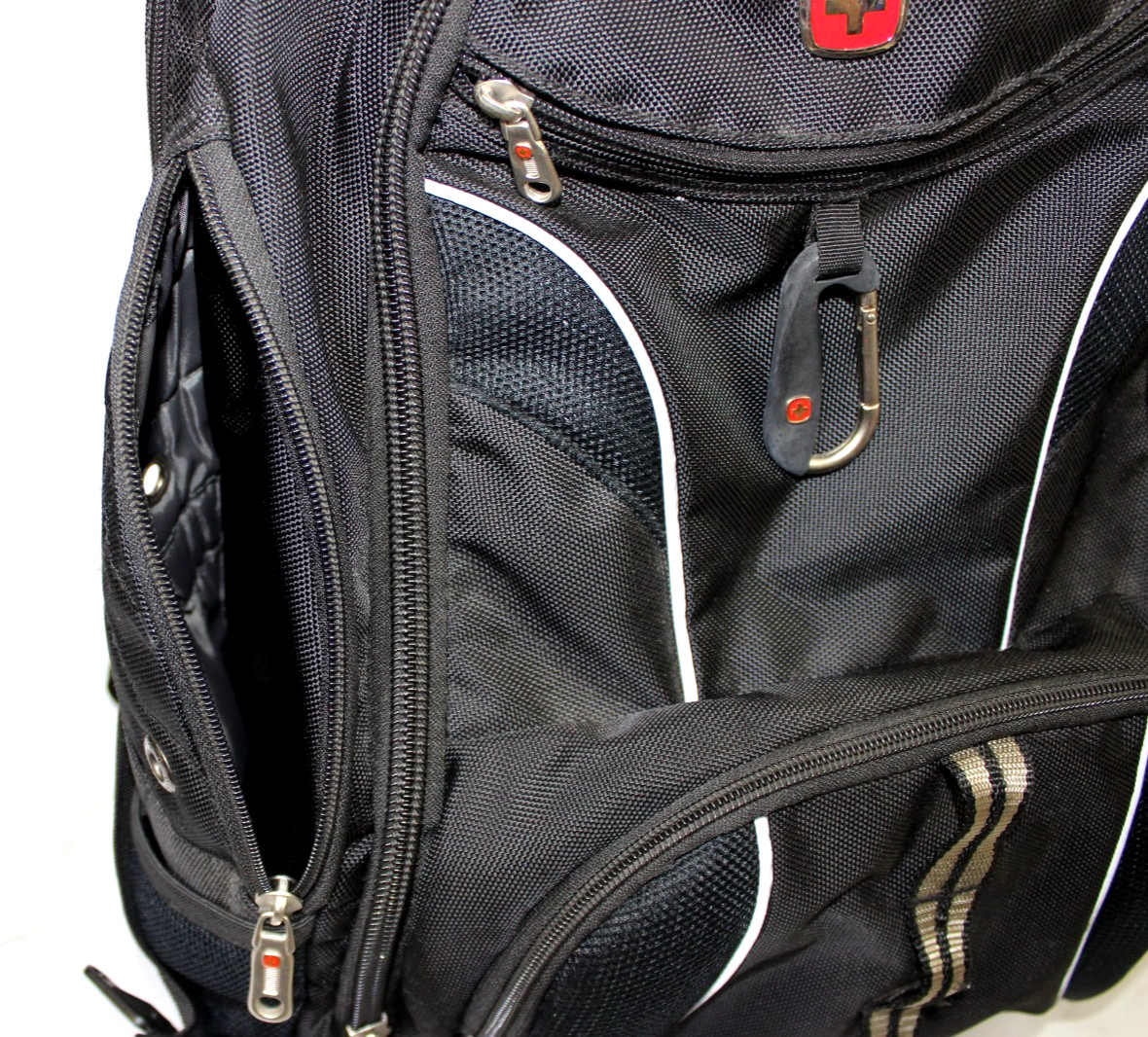 Swiss Gear Airflow Laptop Tablet Backpack Black Scan Smart Compartments