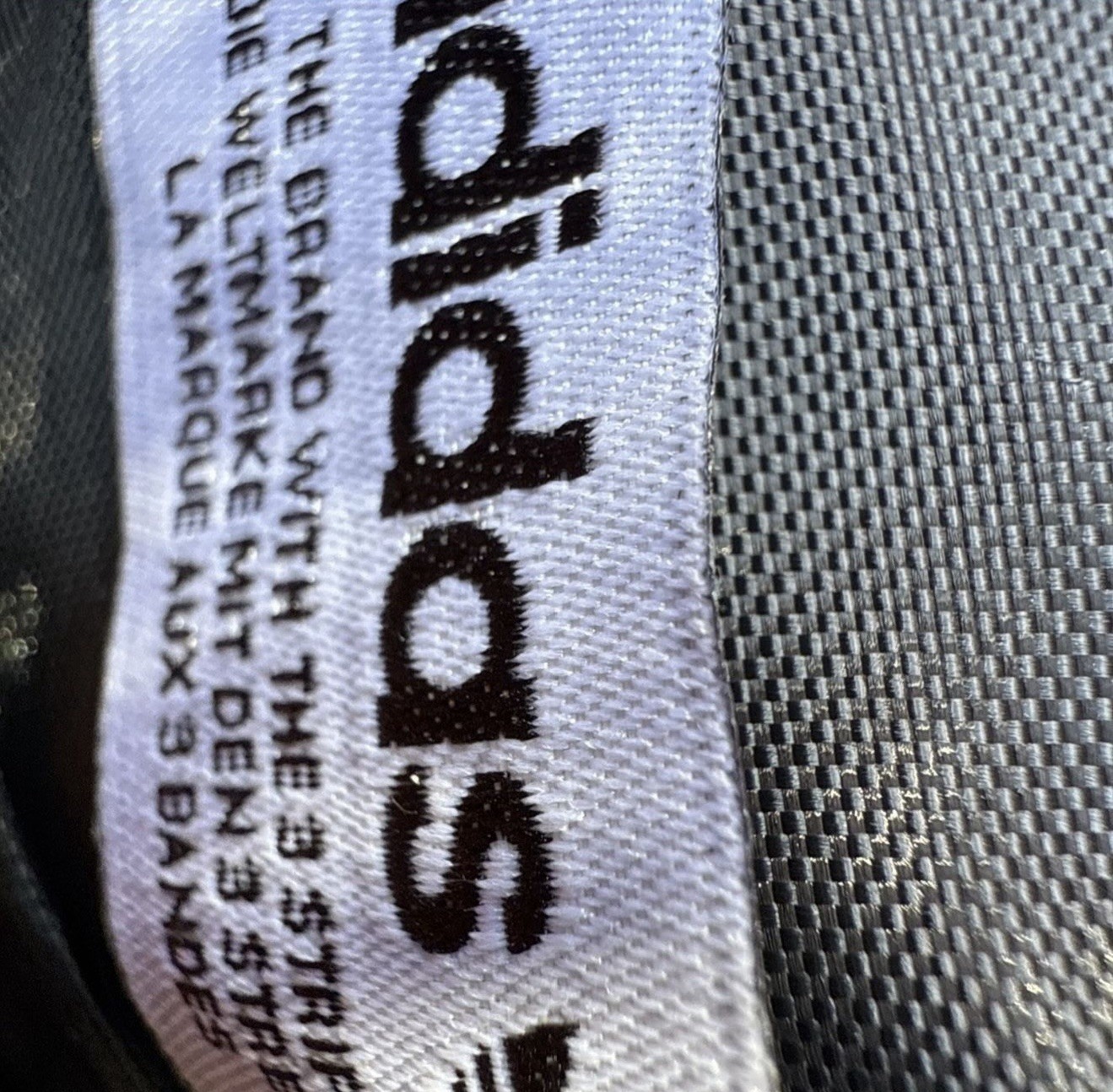 Adidas Original Adicolor Small Sling Bag Black White JD5570 BRAND New in package