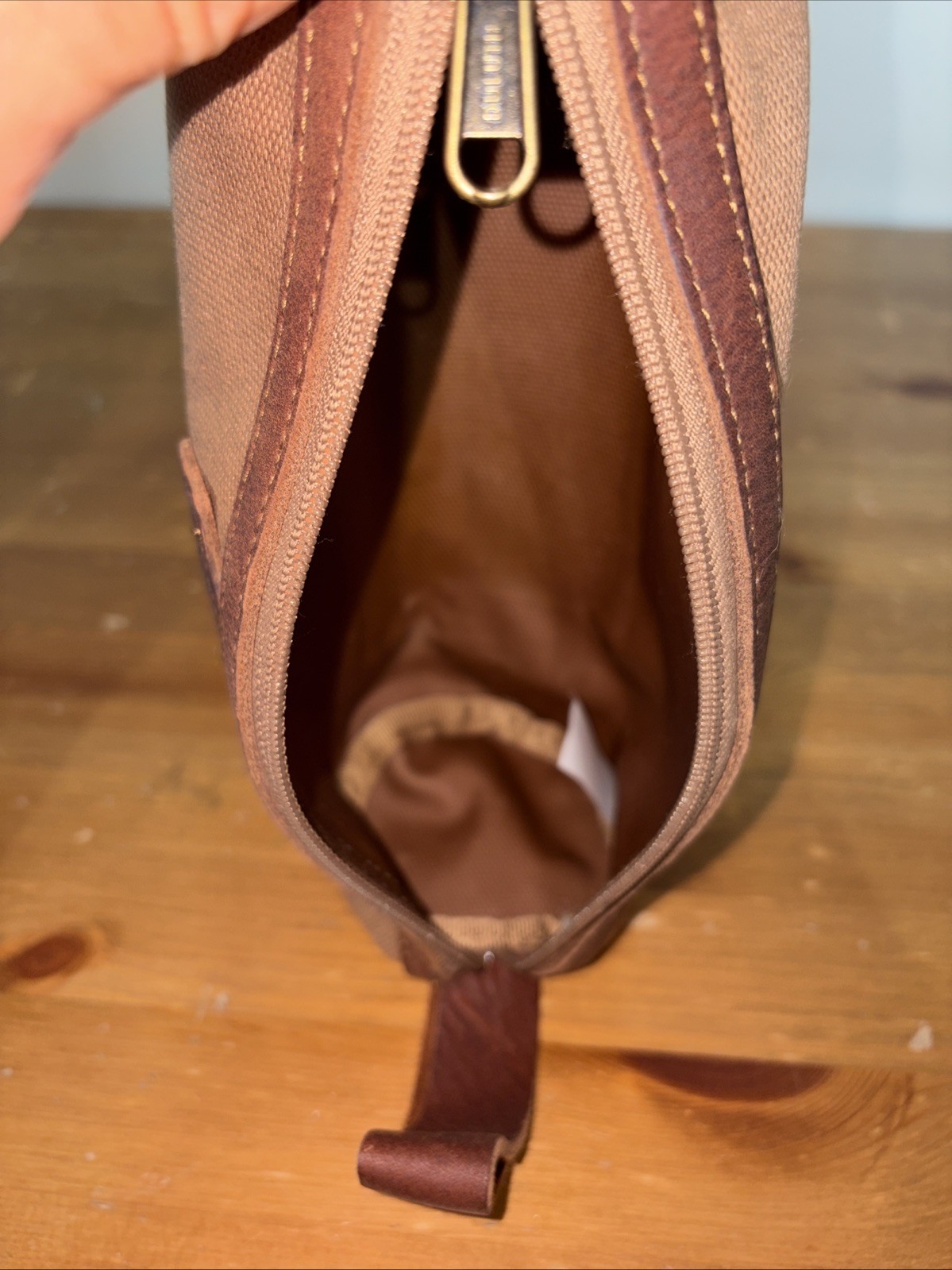 Duluth Trading Co. Fire Hose Travel Toiletry Dopp Kit Bag Business Utility Brown