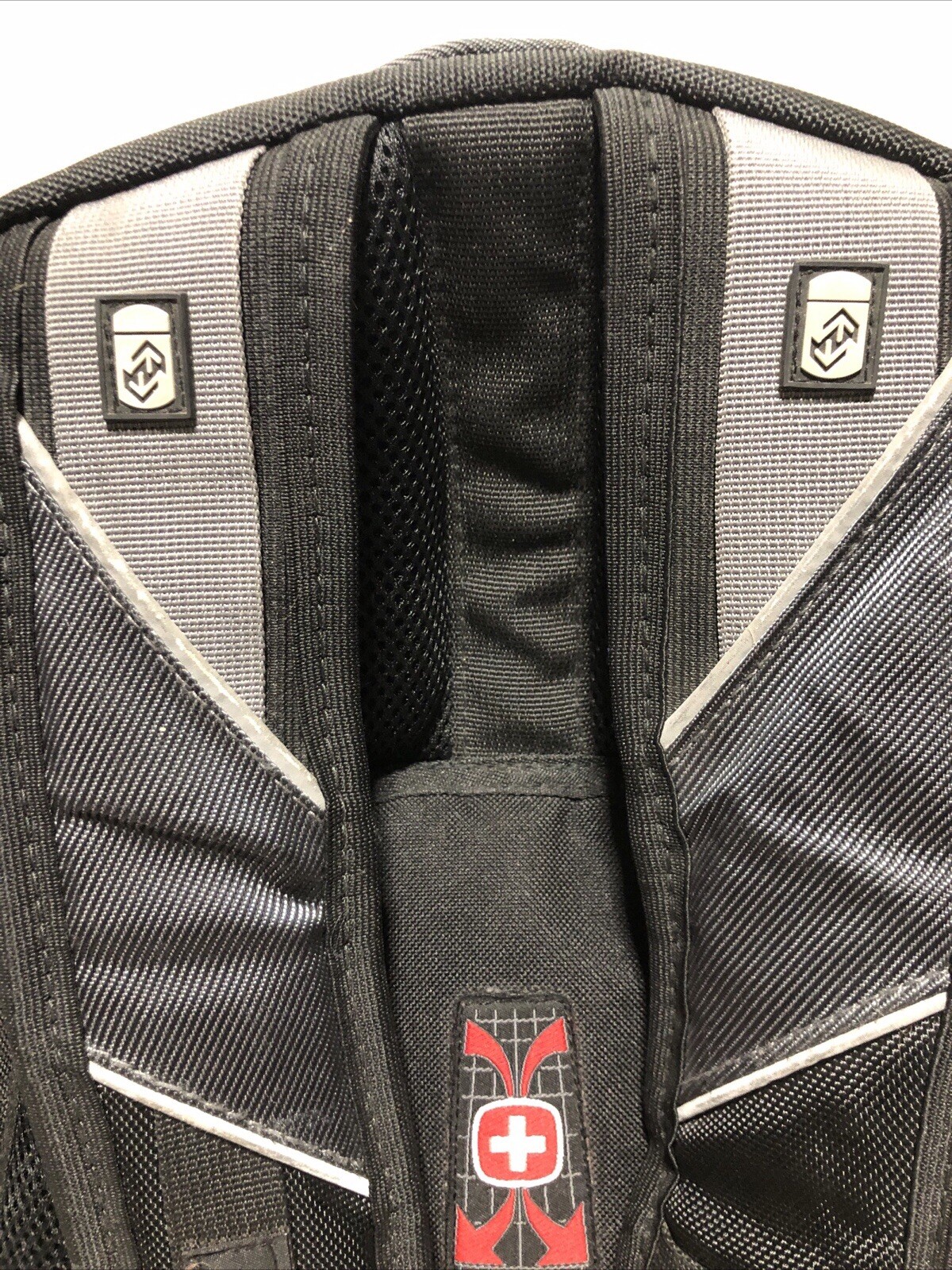 Swiss Army Wenger Airflow Backpack WTRA-18-laptop Carryon Infinera RARE Padded