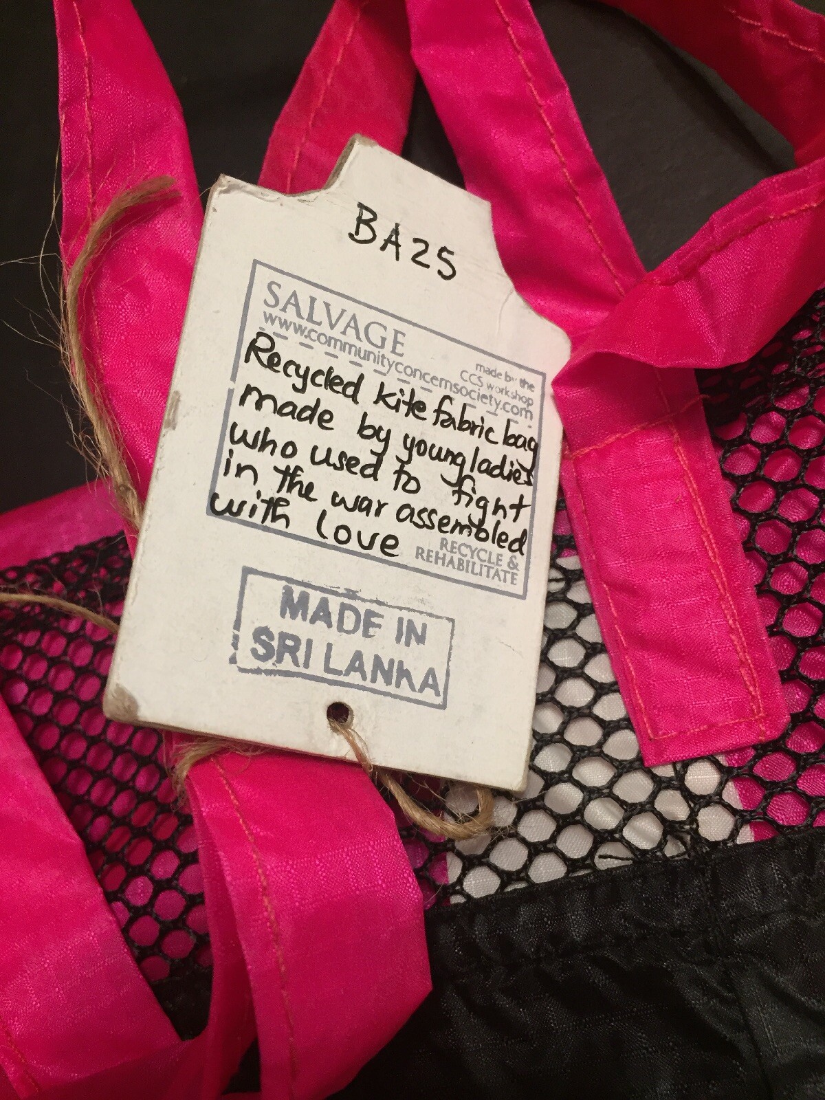 NWT Salvage Recycled Kite Fabric Bag Tote Made By The CCS Workshop Sri Lanka