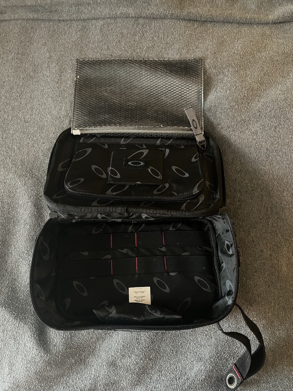 Oakley SI Ballistic Toiletry Bag Without MOLLE Pouches