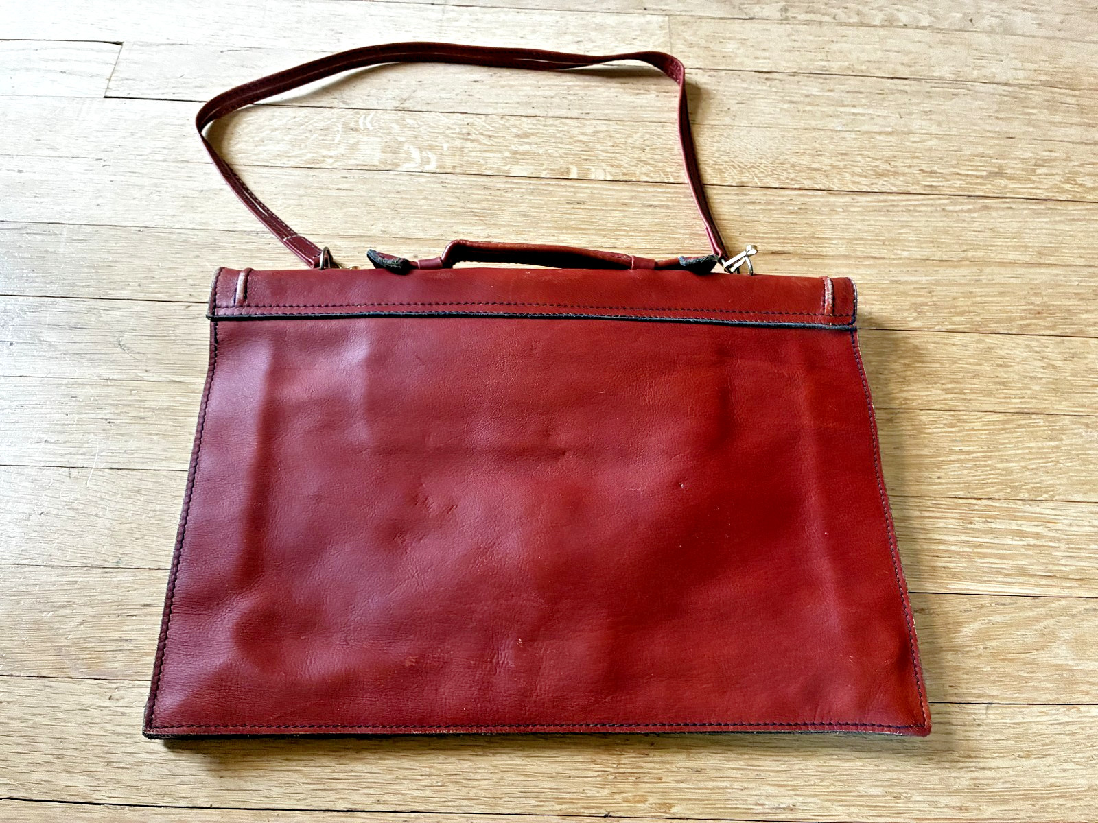 VTG Brown Leather Briefcase Shoulder Bag Messenger School Made in Colombia
