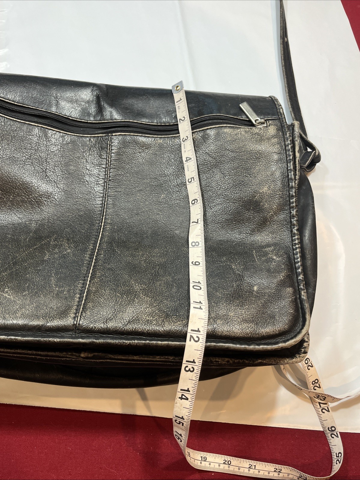 Wilsons Leather BLACK Messenger Flap BAG Distressed Grunge office School Retro