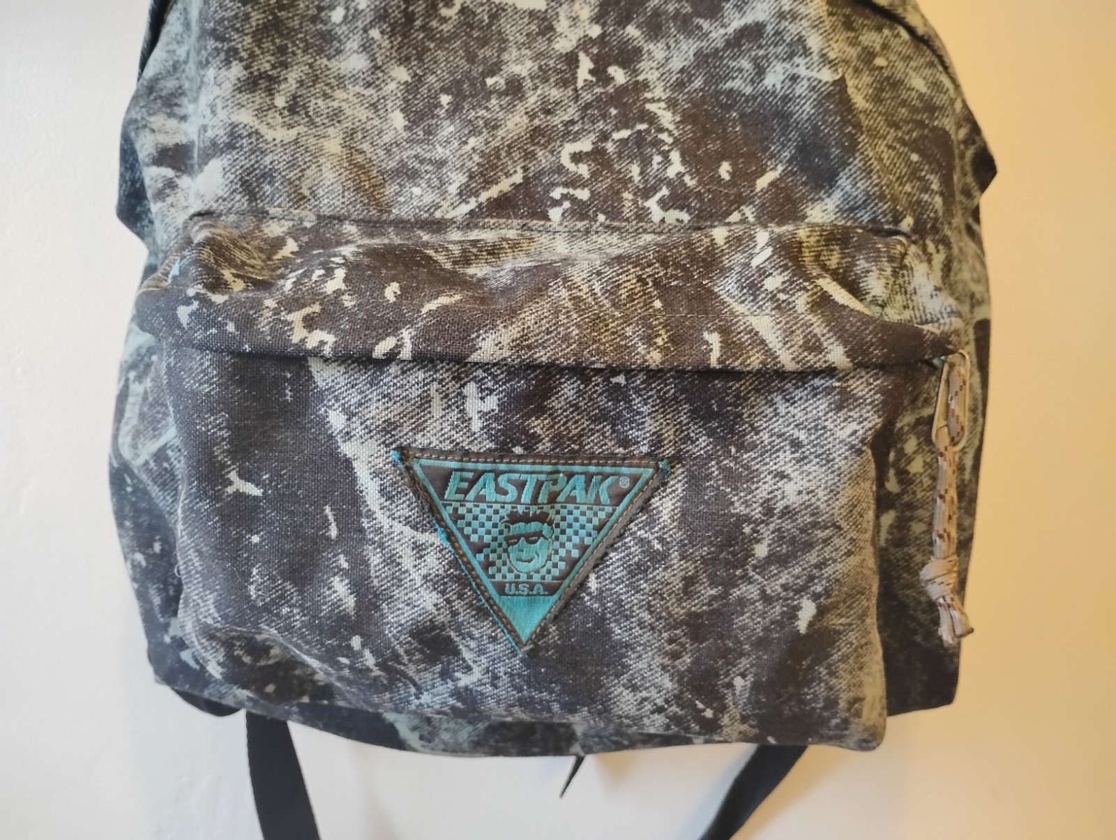 EASTPAK Backpack Made In USA Triangle Logo Acid Wash Neon Blue With Grey