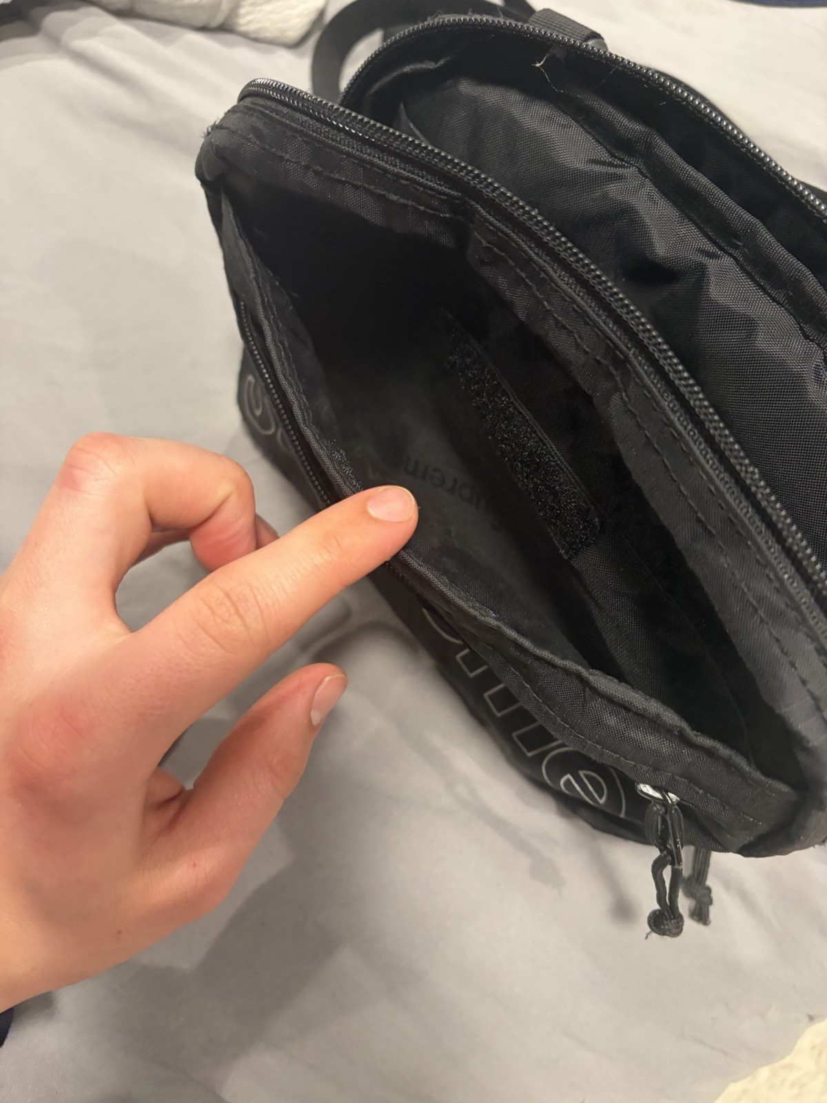 Supreme Shoulder Bag Black FW18