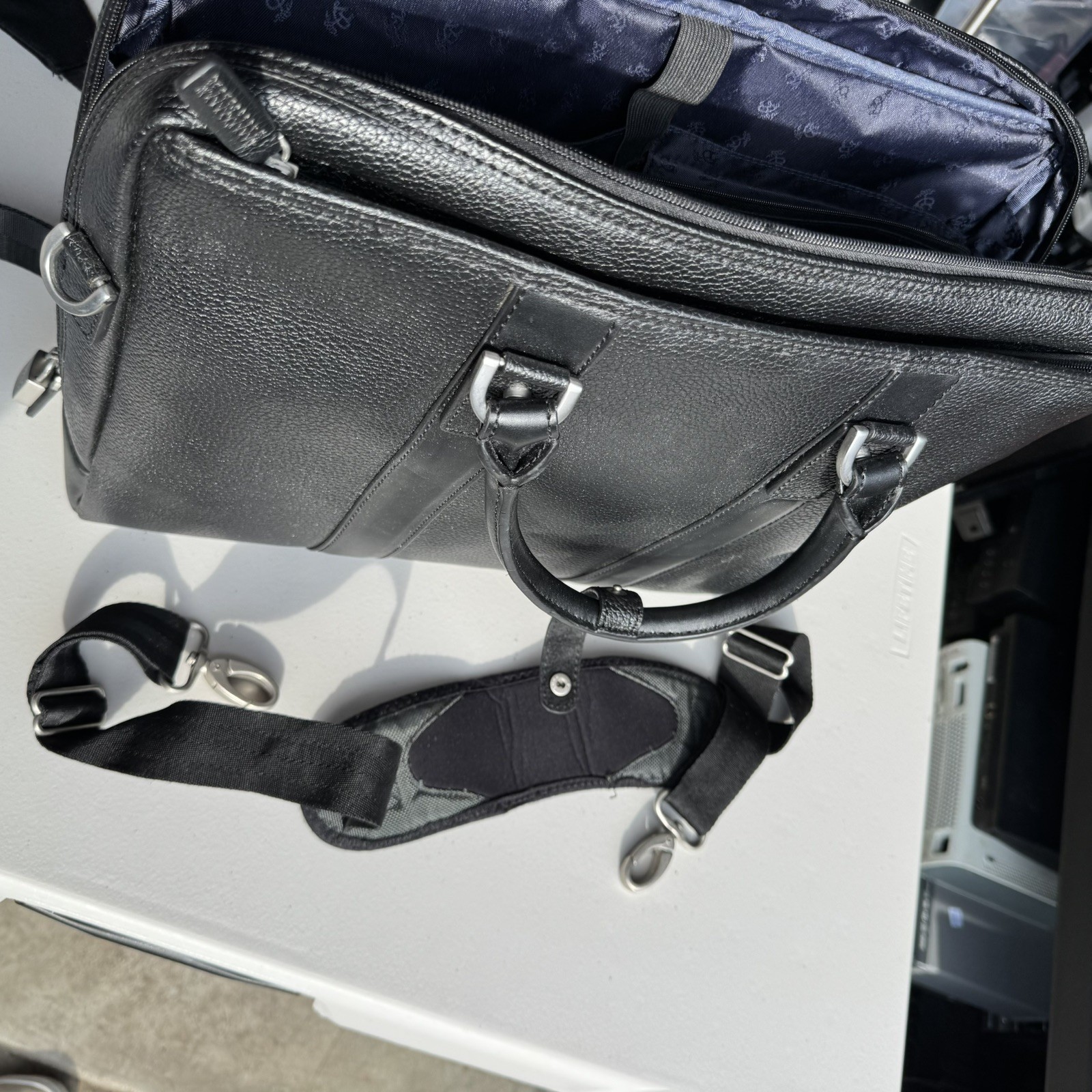 Brooks Brothers Pebbled Black Genuine Leather Briefcase Bag – READ ABOUT STRAP
