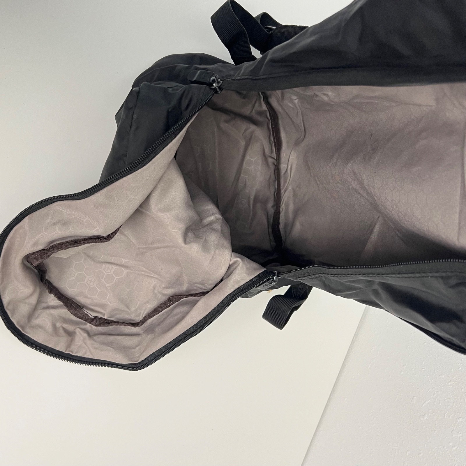 Victorinox Travel Essentials Packable Backpack Lightweight Compact Foldable Pack