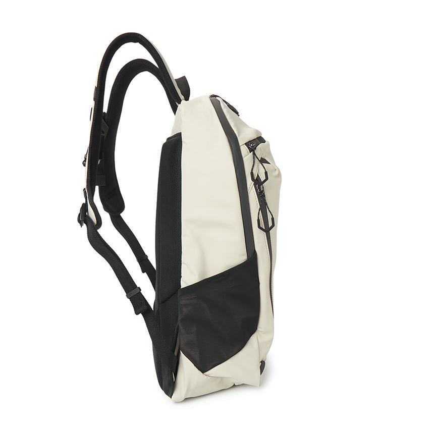 HUGO BOSS Men’s Backpack 50558331 272