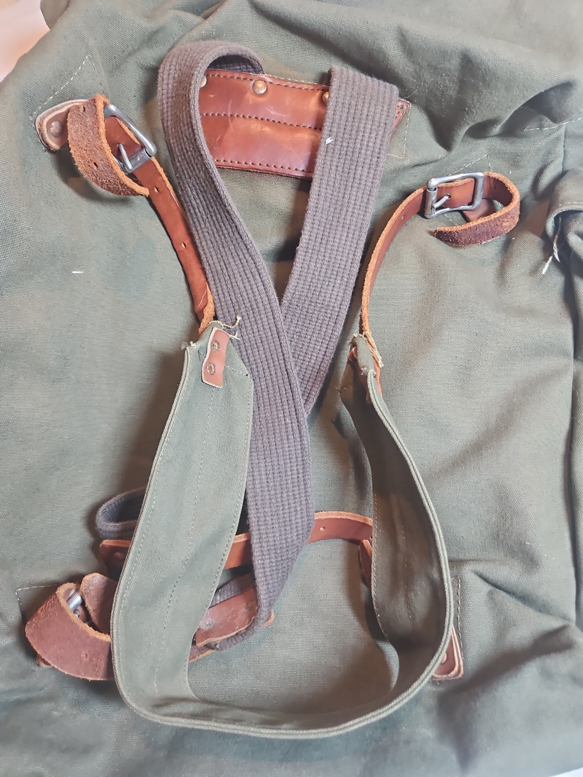 Vintage Duluth Pack Large Green Canvas Canoe Camping Backpack Leather Straps