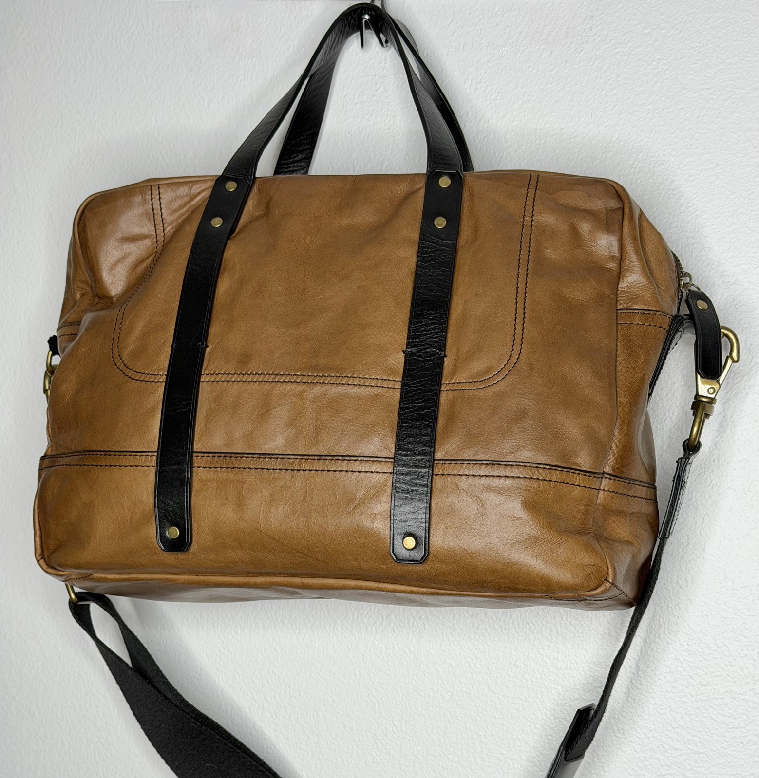 BANANA REPUBLIC Brown / cognac Italian Leather Briefcase Messenger Bag high end