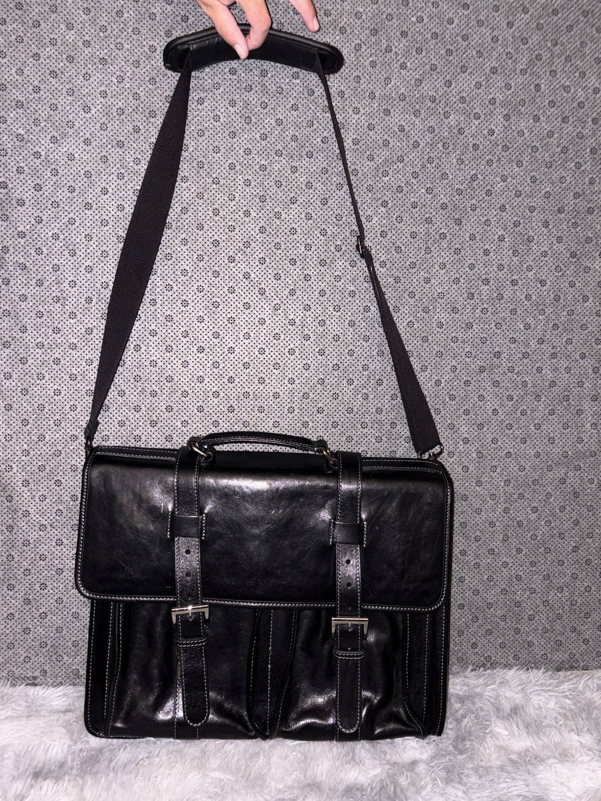 Floto Firenze Black Leather Buckle Strap Briefcase Messenger Bag Made In Italy