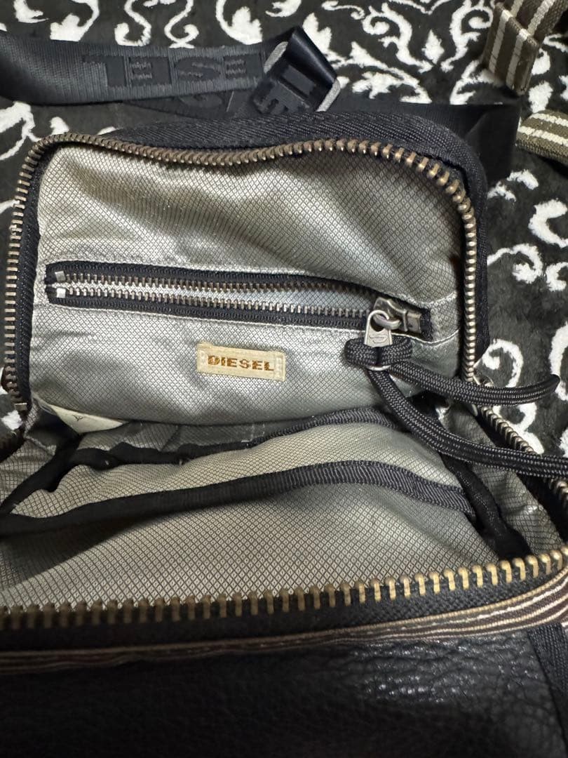 Diesel Men Black Striped Shoulder Bag 22x6x18cm Luxury Stylish Casual Italian