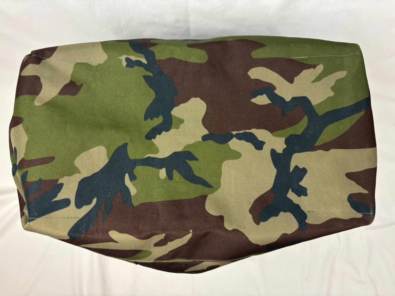 L.L. Bean Zip Hunter’s Camo Tote Bag Lined XL – NO STRAP & HAS INITIALS – Clean