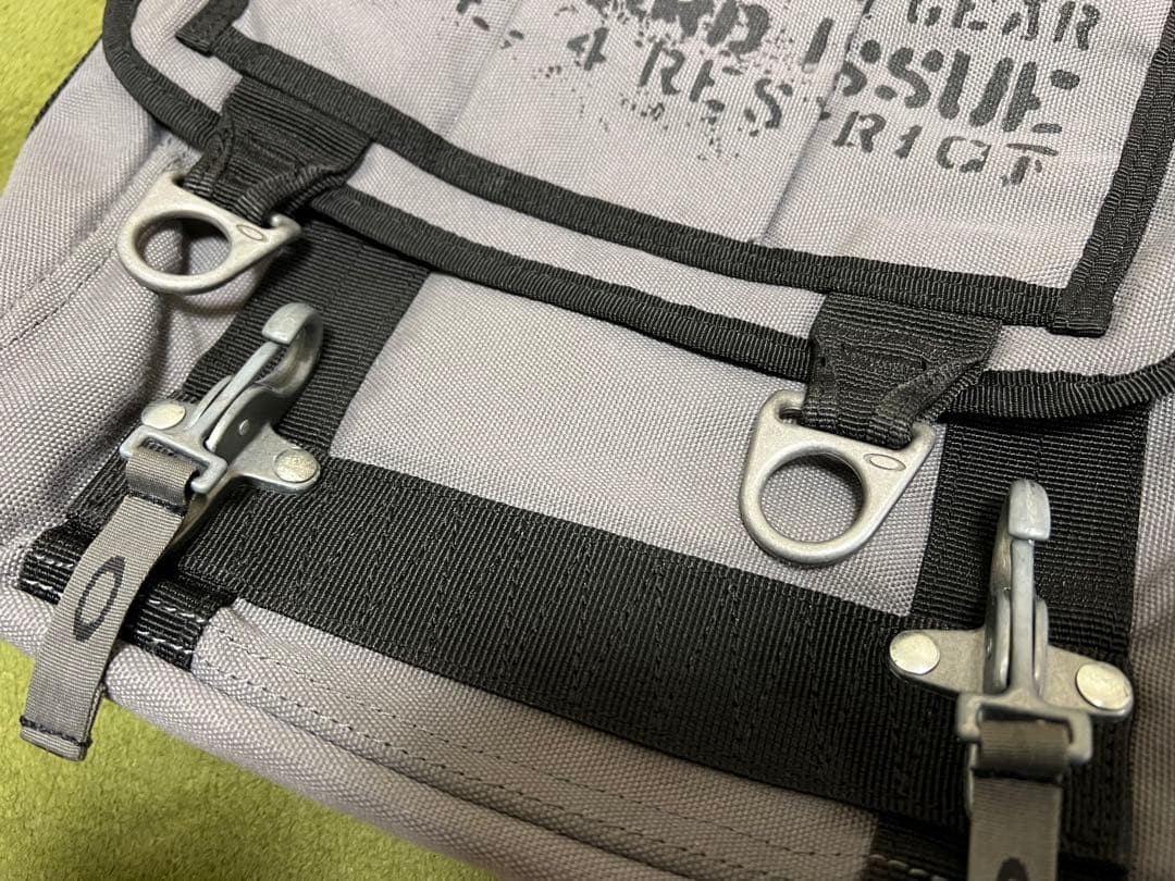 Oakley Tactical Field Gear SI Messenger Bag Black Gray Vintage Rare