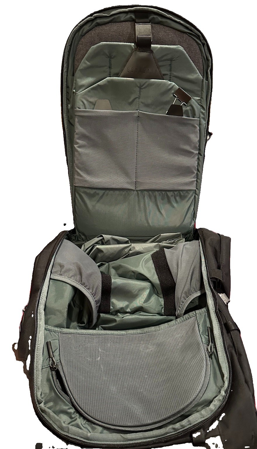 Mint Boundary Supply Errant Pack 22L Black LaptopTech TravelBackpack Bag LikeNew