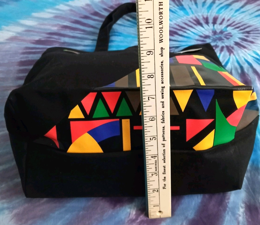 RARE Nike URBAN JUNGLE Heritage CANVAS TOTE BAG Black MULTICOLOR GRAPHICS Peace