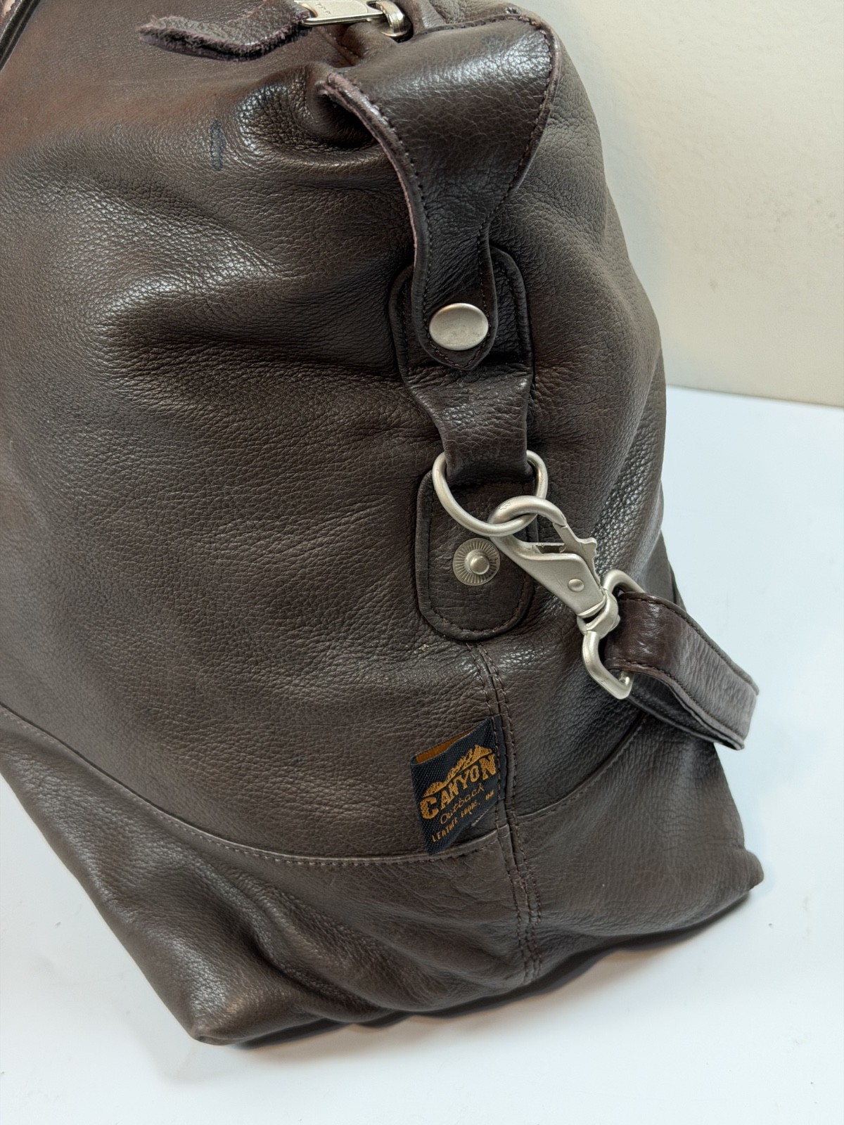 Vintage Brown Leather Duffle Bag Weekender Sony Pictures Promotional 22x13x8