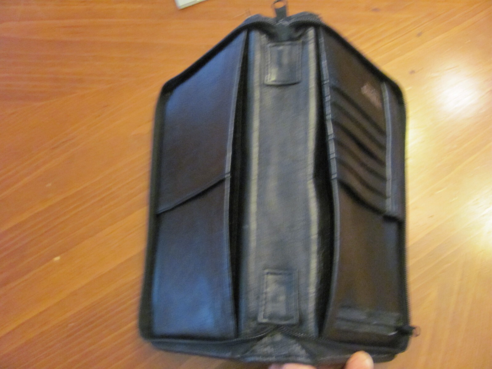 RARE ‘HOLT RENFREW’ BLACK LEATHER BUSINESS EXECUTIVE PORFOLIO ZIPPERED CASE EXC