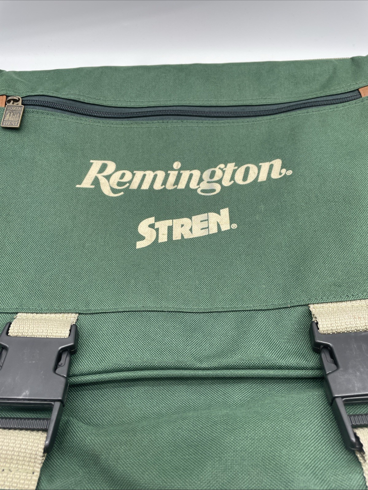 Leed’s North West Shoulder Bag Messenger Portfolio Green Canvas Remington Logo