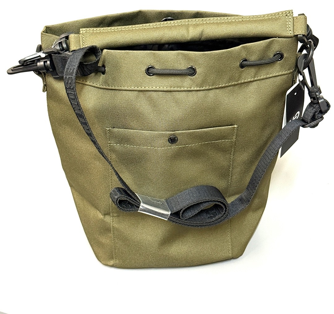 GU UNDERCOVER, Silent Noise, Nylon Shoulder Bag Green