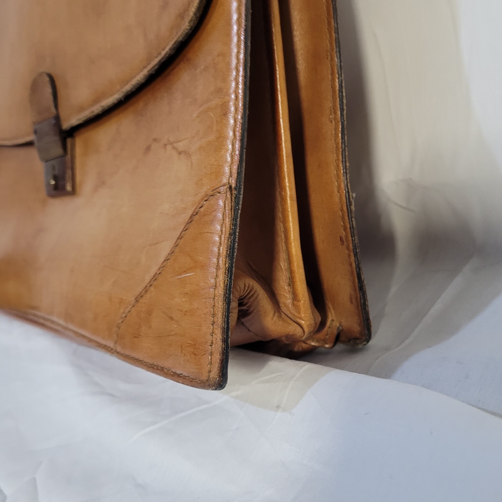 Schlesinger Brown Saddle Leather Briefcase Attaché