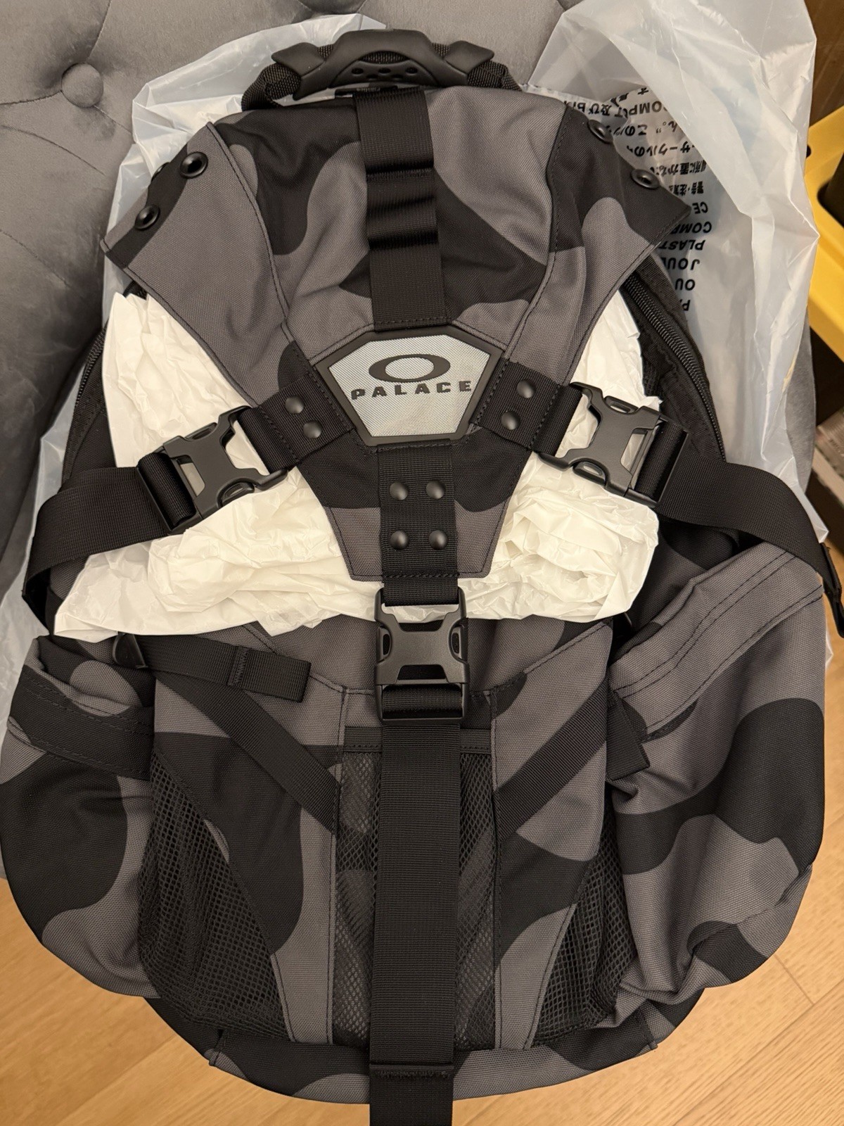 Palace x Oakley Icon Backpack Night Clouds, Black/ Steel Gray, FW24, Brand New