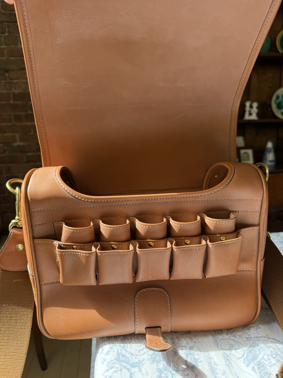 Ghurka Carrier Bag Chestnut
