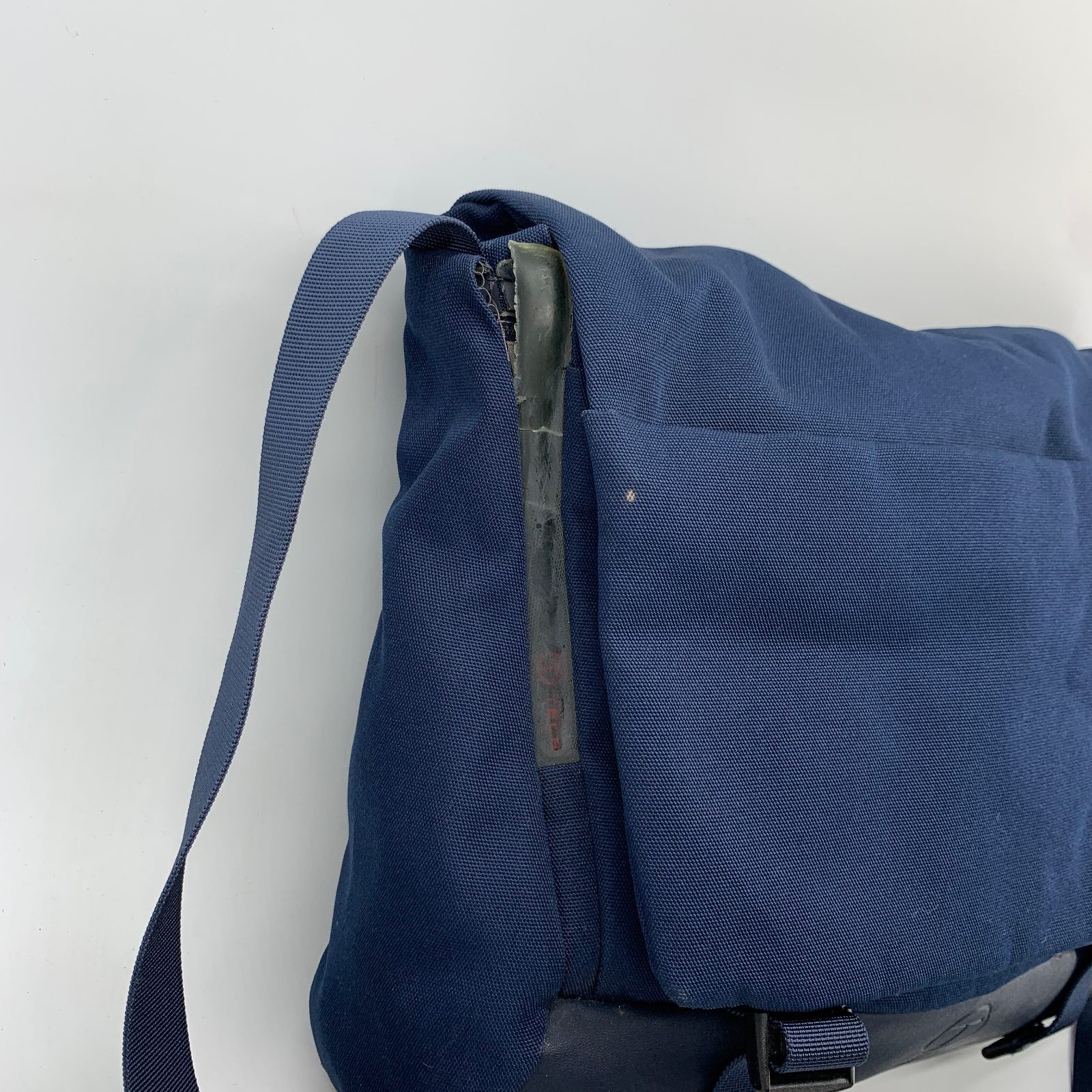 T-Tech by Tumi Messenger Bag Navy Blue Canvas Crossbody 6771NVY 15x10x4