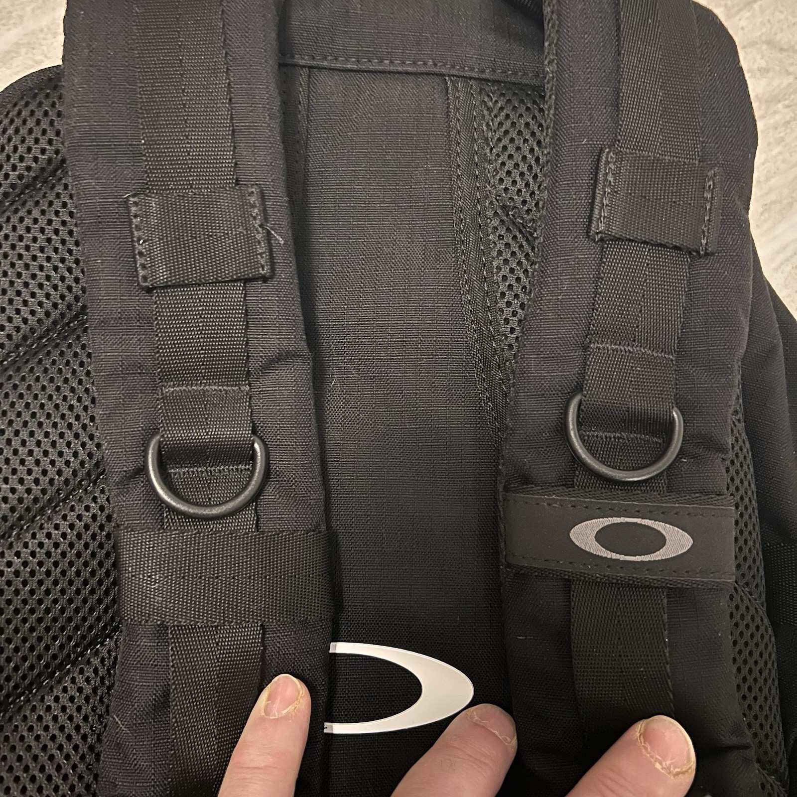 Oakley 23L Utility Backpack Black In Color