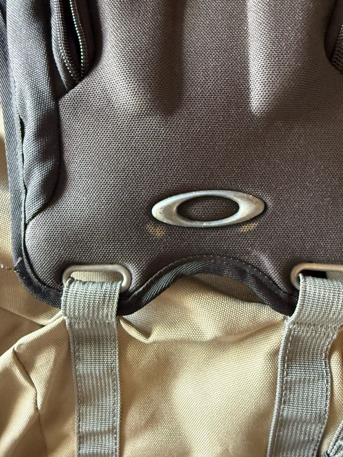 Oakley Tool Box 2.0 SI Tactical Terrain Tan Backpack
