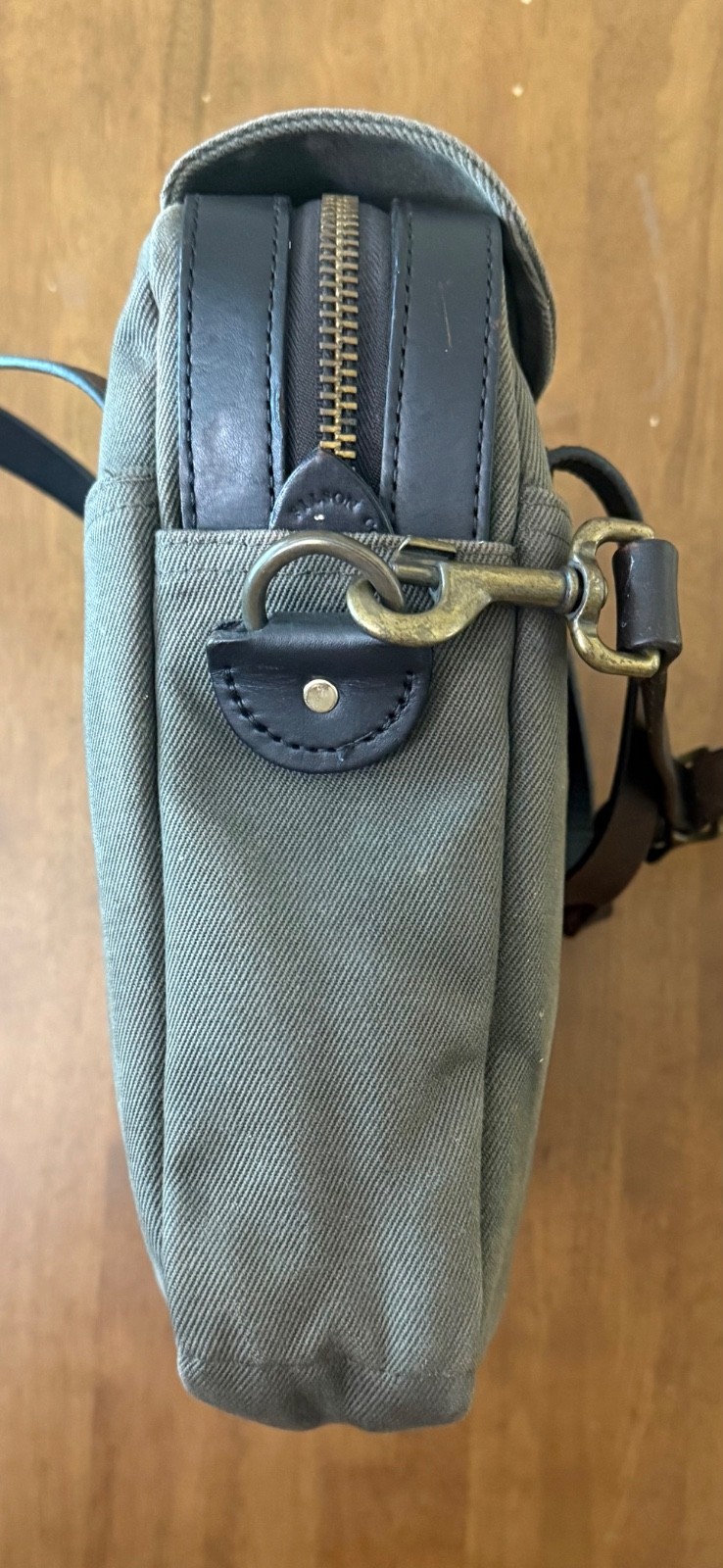 Filson 256 Original Briefcase EXCELLENT CONDITION Otter Green USA Leather