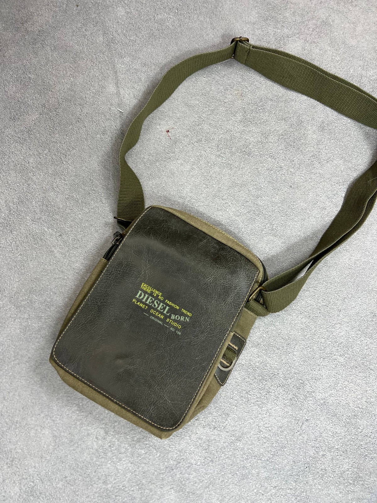 DIESEL Vintage 90s crosboddy shoulder Camo multipocket sling bag backpack