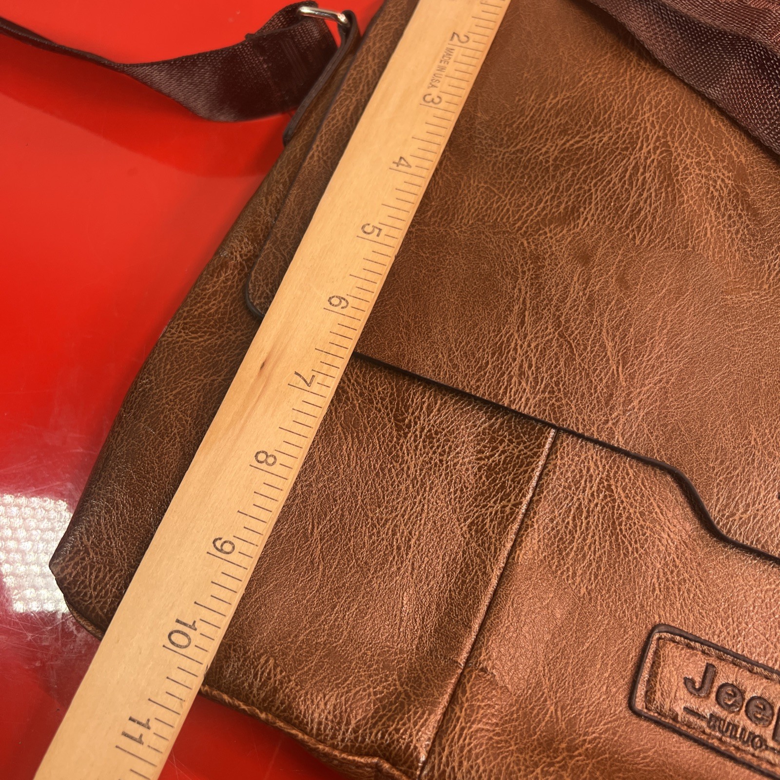 Jeep Buluo Brown Men’s Messenger Bag Zip Flap Solid Pattern Shoulder Strap Set