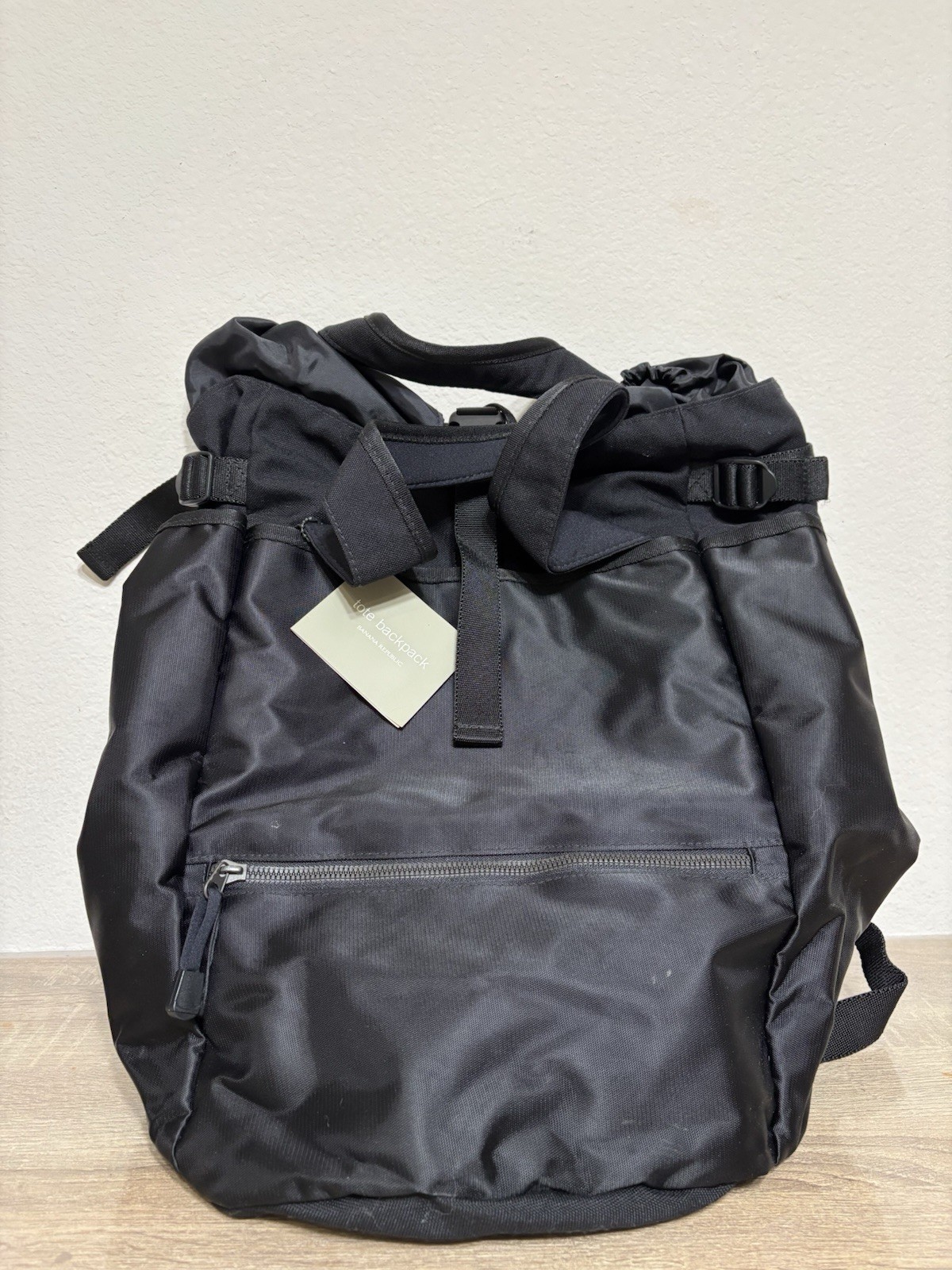 VINTAGE BANANA REPUBLIC Sling Hook And Loop Closure BACKPACK Black Used