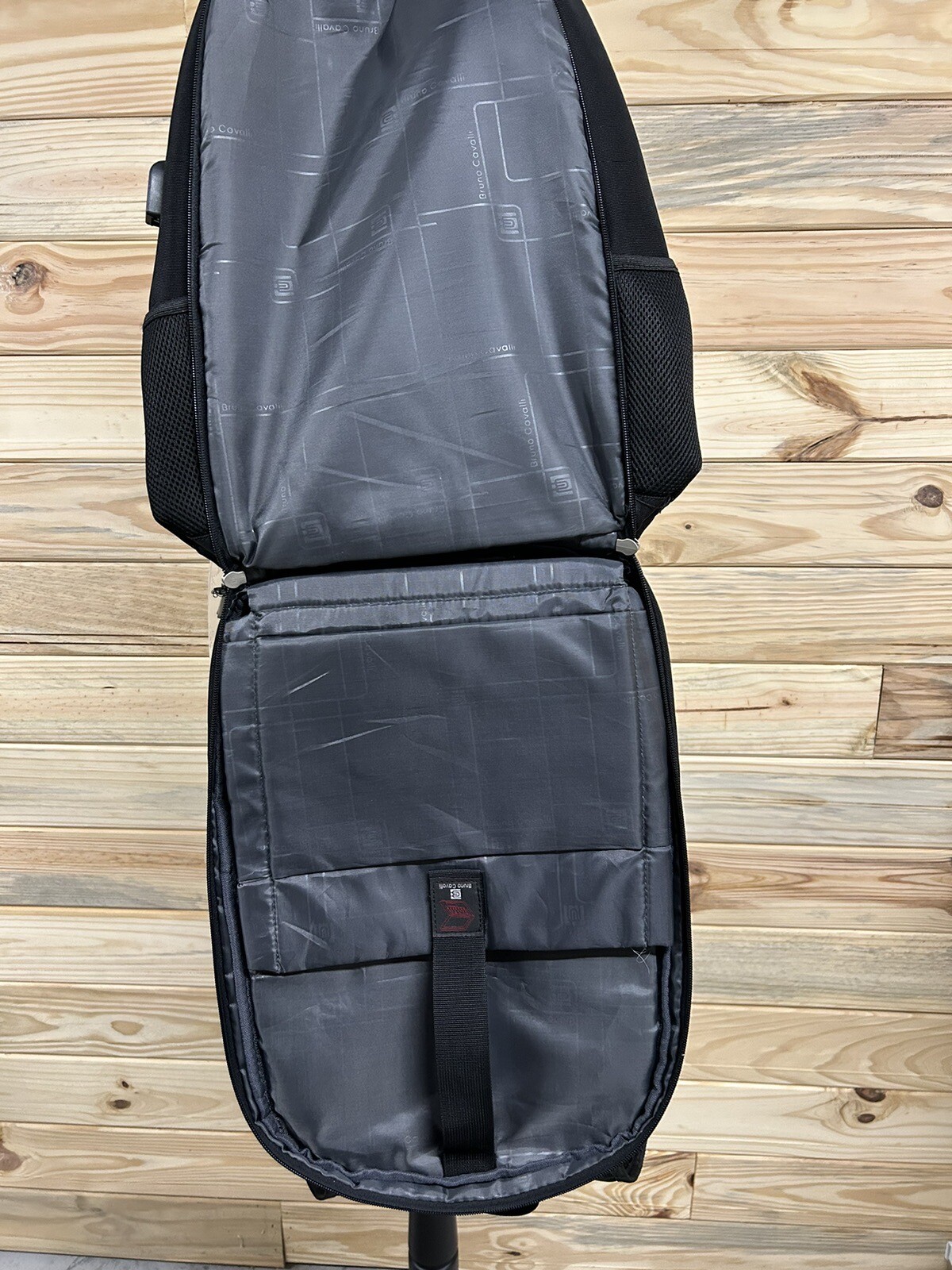 Bruno Cavalli Laptop Bag USB Charging Backpack, 15.6 Inch Laptop, Black